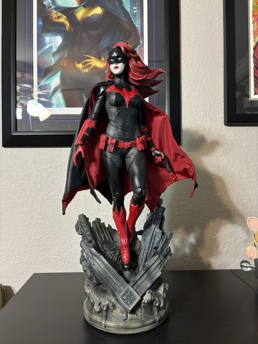 Sideshow batwoman premium - batwoman,